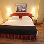 فندق Grand Royal E Golf