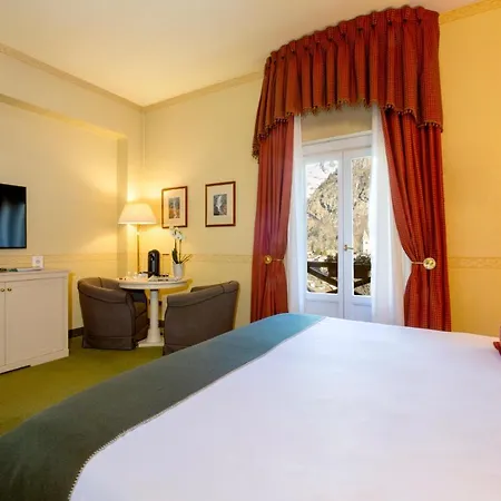 Grand Royal E Golf Hotel 5*