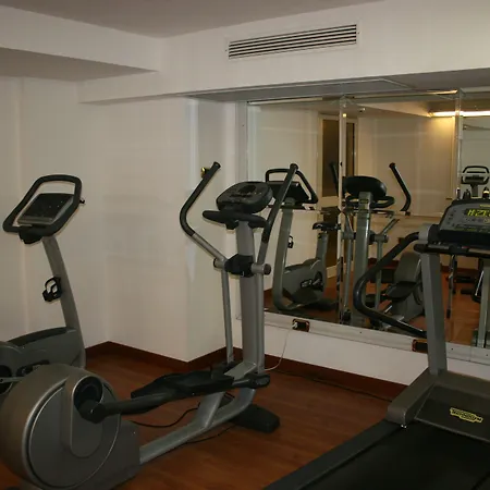 Grand Royal E Golf فندق كورمايور