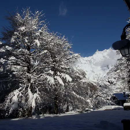 Grand Royal E Golf فندق