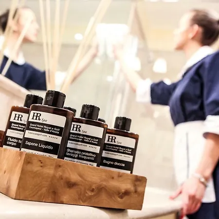 Grand Royal E Golf فندق