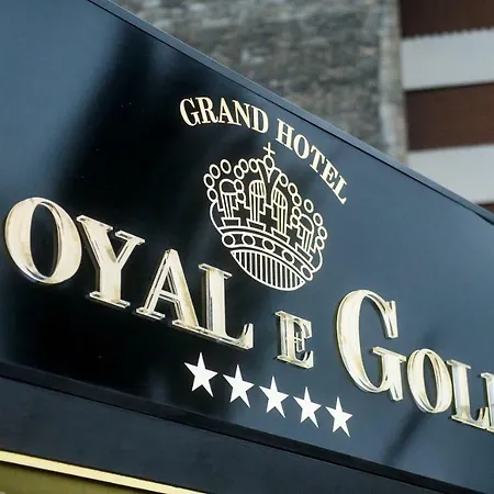 Grand Royal E Golf Hotel