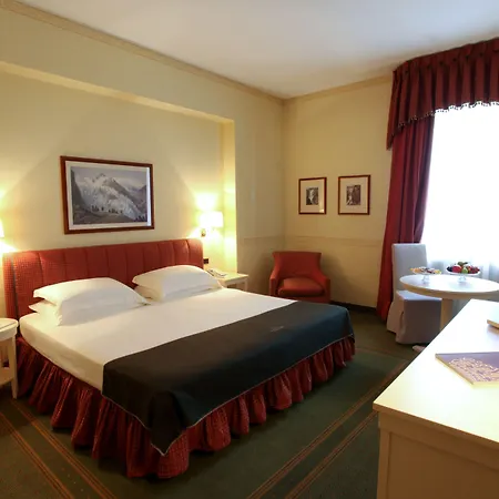 Grand Royal E Golf Отель Курмайор