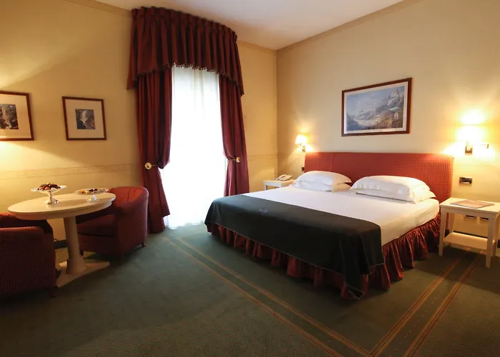 Grand Royal E Golf 5*