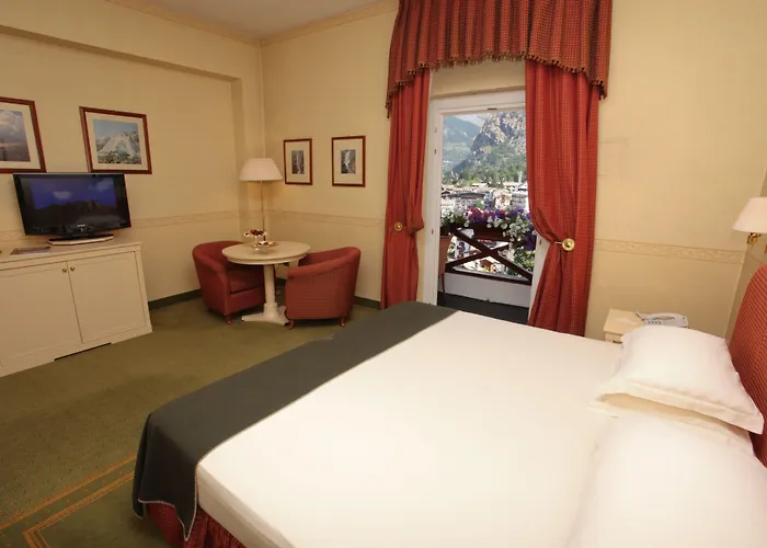 Hotell Grand Royal E Golf Courmayeur