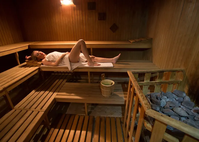 Grand Royal E Golf Hotel