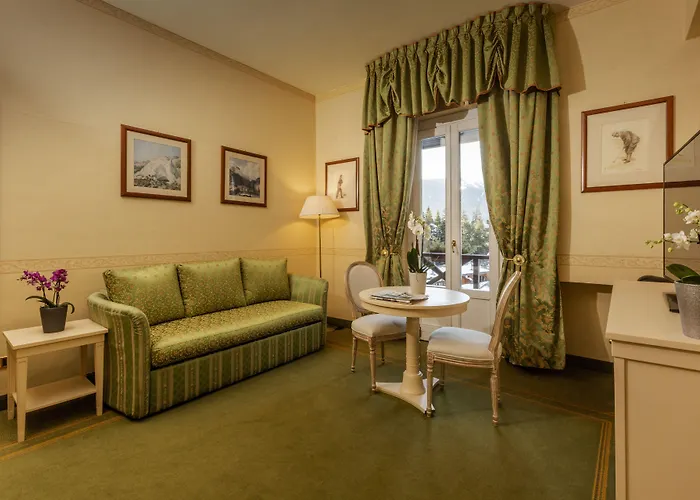 Hotell Grand Royal E Golf Courmayeur